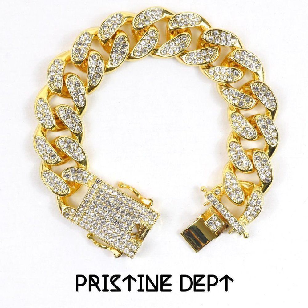 BRACELET - Cuban Link Iced Out Gold 18MM